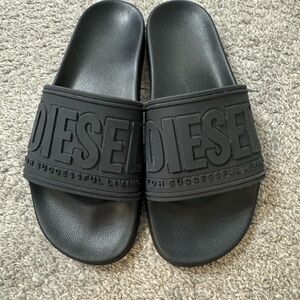 Diesel Black Embossed Logo Slide Sandals